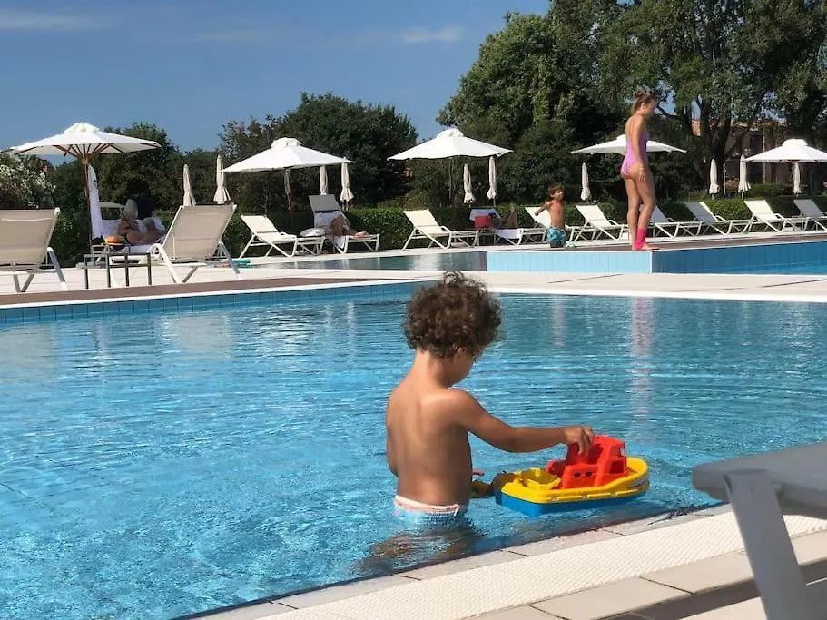 Apartment Golf Jesolo Village - Piscina & Free Park